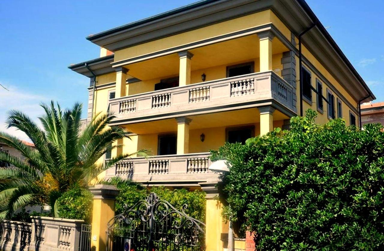 Appartamenti Fronte Mare Castiglioncello Exterior photo